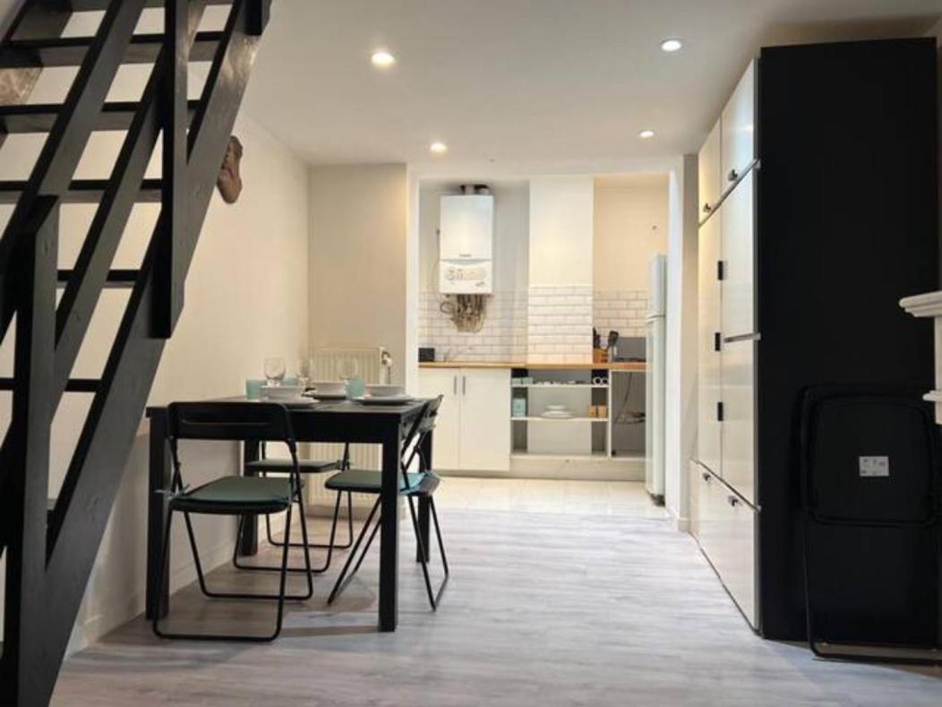 Apartment Flat Chatelain
